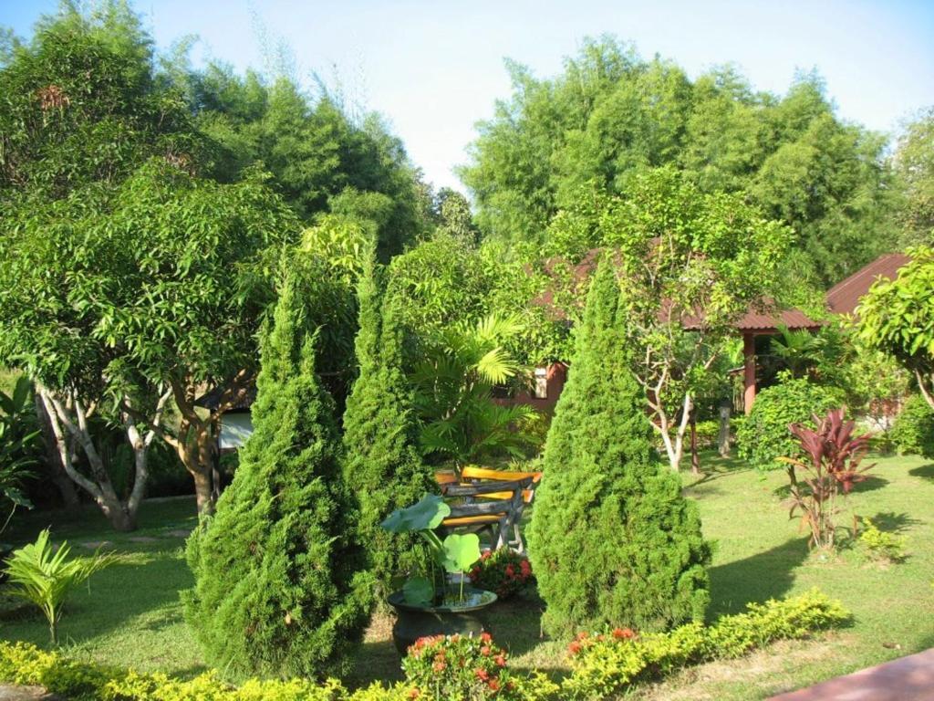 Ban Rai Tin Thai Ngarm Eco Lodge Маэ-Рим Экстерьер фото